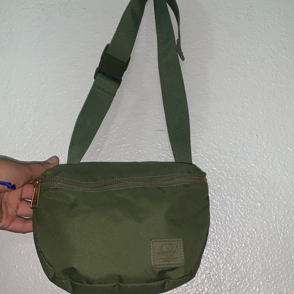 Herschel fanny pack
